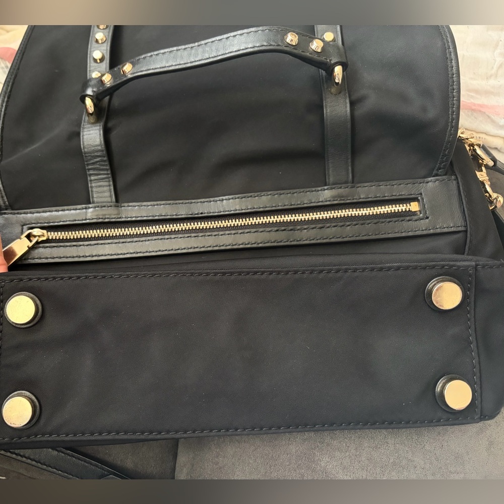 Michael Kors Black With Gold Hardware Shoulder or Hand Bag - Picture 4 of 4